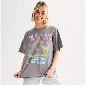 Juniors' Darkside Of The Moon Graphic Tee